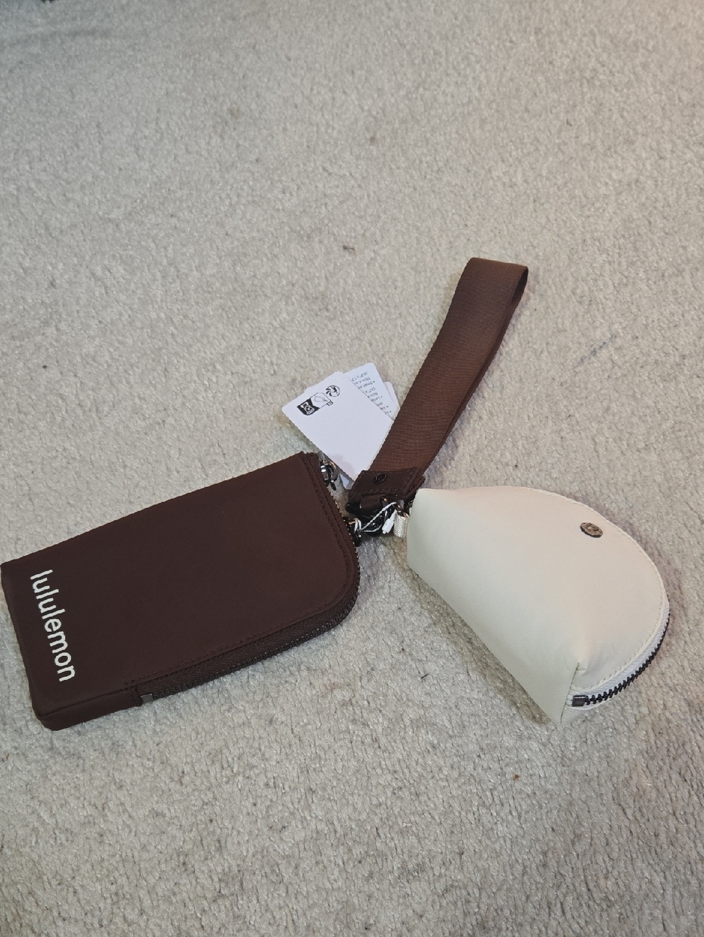 lululemon brown wristlet with cream coin pouch